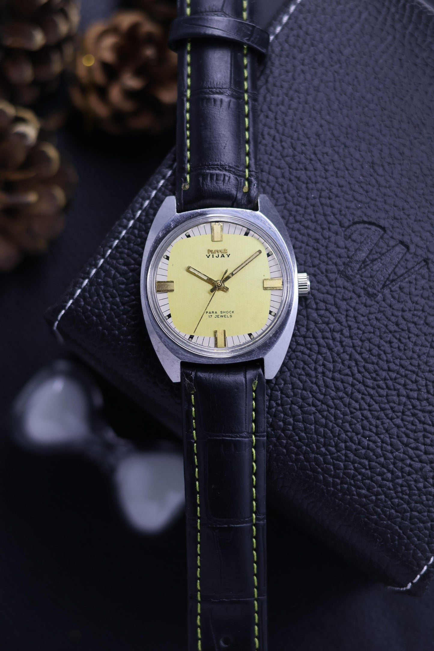 Vintage HMT Vijay Champagne Dial - in Original Condition - Mechanical Hand Winding Watch (Pre Owned) - A624