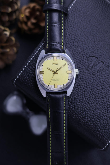 Vintage HMT Vijay Champagne Dial - in Original Condition - Mechanical Hand Winding Watch (Pre Owned) - A624