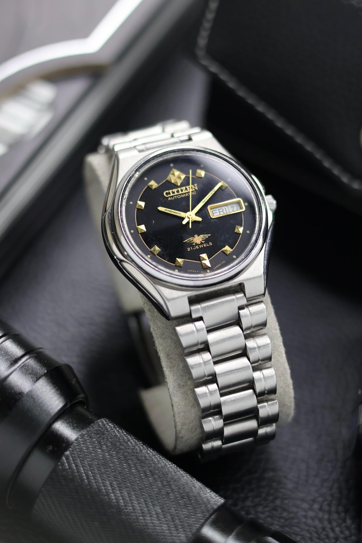 (Super Rare) Citizen Eagle 7 Black Motif Dial - Automatic Vintage Watch (Pre Owned) - SE633
