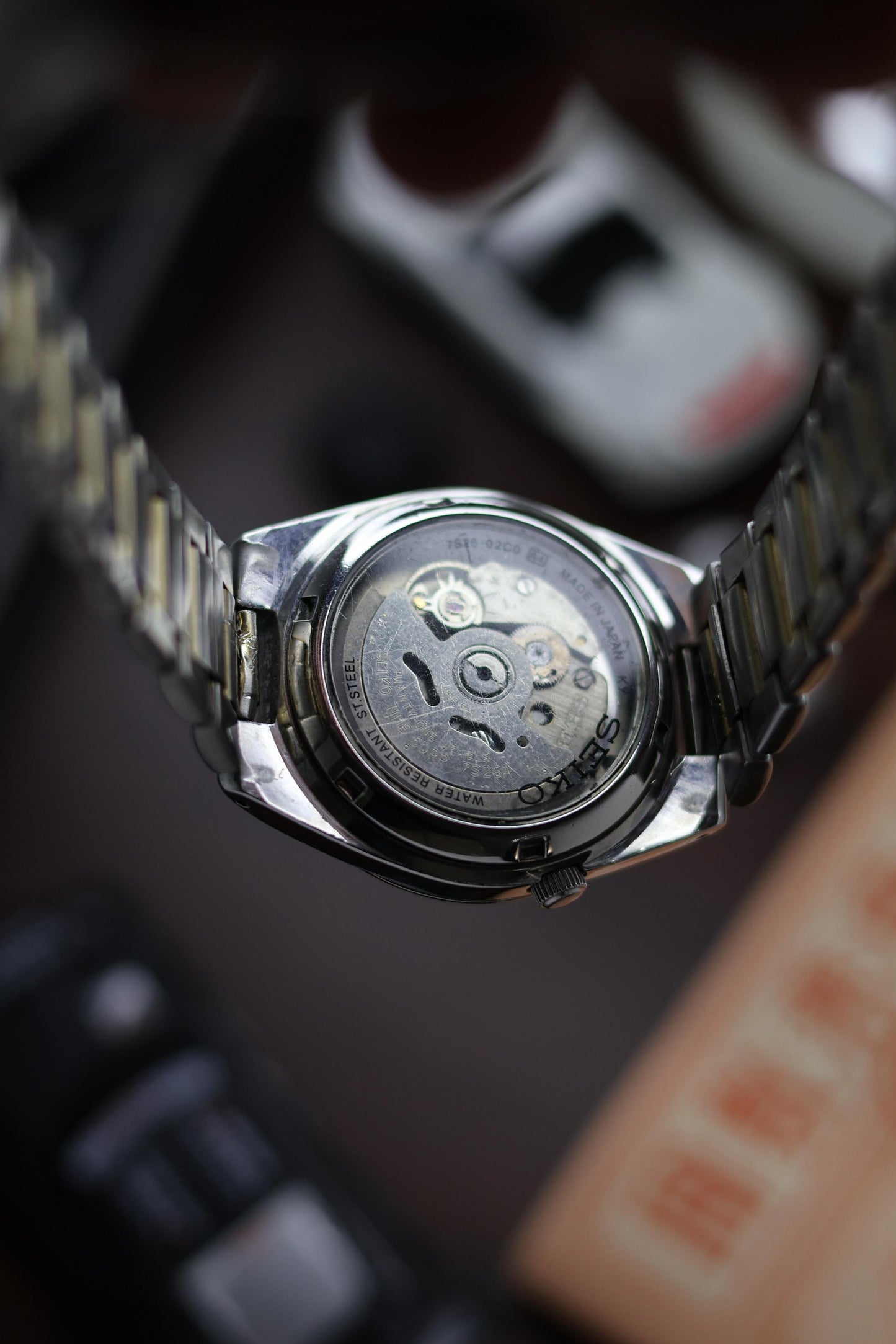 Seiko 5 SNK559 Railway Time White Dial with Glass Back - Automatic Vintage Watch (Pre Owned) - SE517