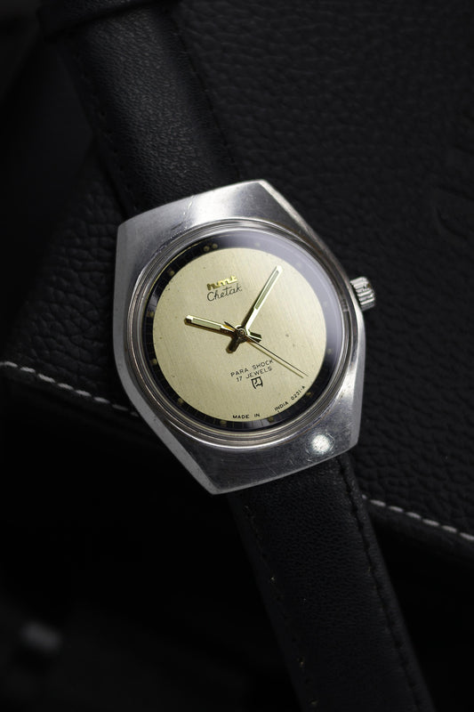 (Super Rare) Vintage HMT Chetak Champagne Dial - in Original Condition - Mechanical Hand Winding Watch (Pre Owned) - SE887