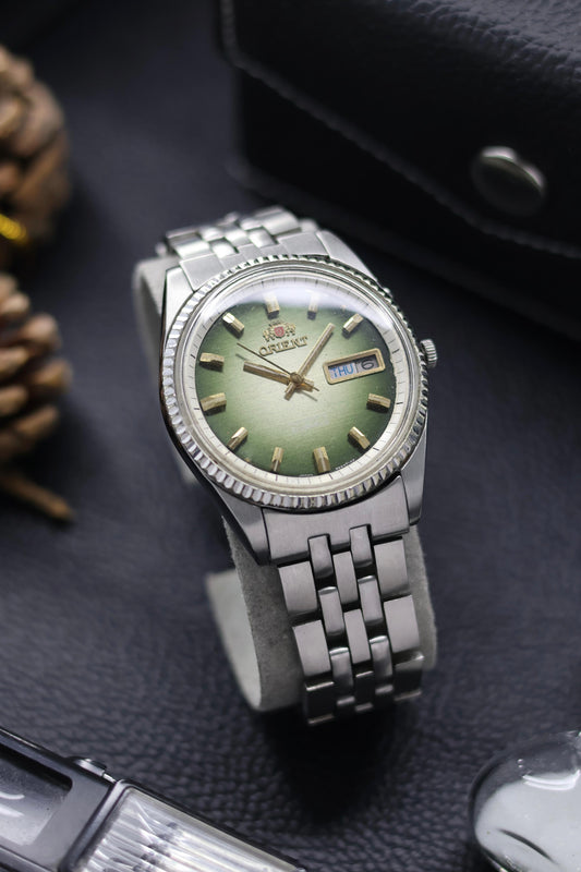 (Super Rare) Orient Tri-Star Crystal Green Fumé Dial with Fluted Bezel - Automatic Vintage Watch (Pre Owned) - SE629
