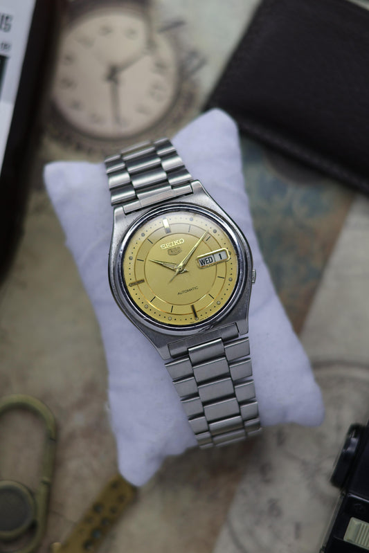 1996 Seiko 5 Gold Motif Dial (Pre Owned)