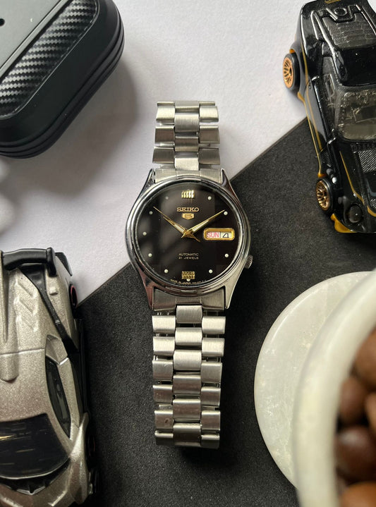 1998 Seiko 5 Black Patterned Dial (Pre Owned)