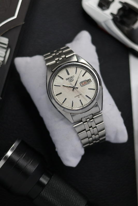 1984 Seiko 5 White Dial (Pre Owned)