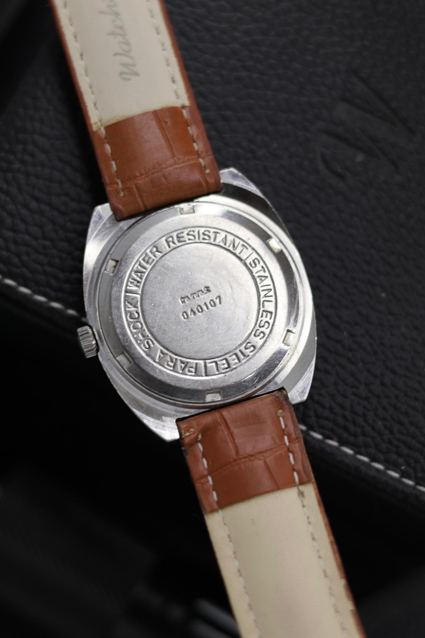 (Super Rare) Vintage HMT Chethan Champagne TV Dial - in Original Condition - Mechanical Hand Winding Watch (Pre Owned) - SE668