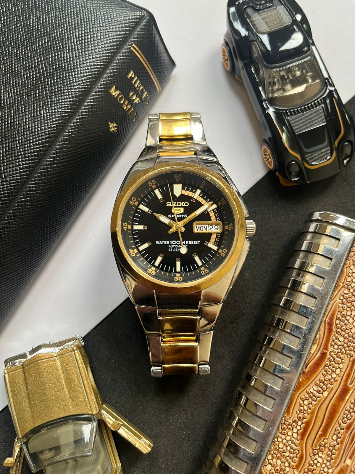 Seiko 5 Sports 23Jewels - Two Tone Black Dial (Pre Owned)