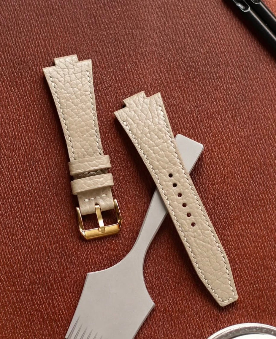 (Mint Condition + Box & 3 Custom Straps worth ₹9500) TISSOT PRX Powermatic 80 35mm Gold Champagne Dial (Pre Owned)
