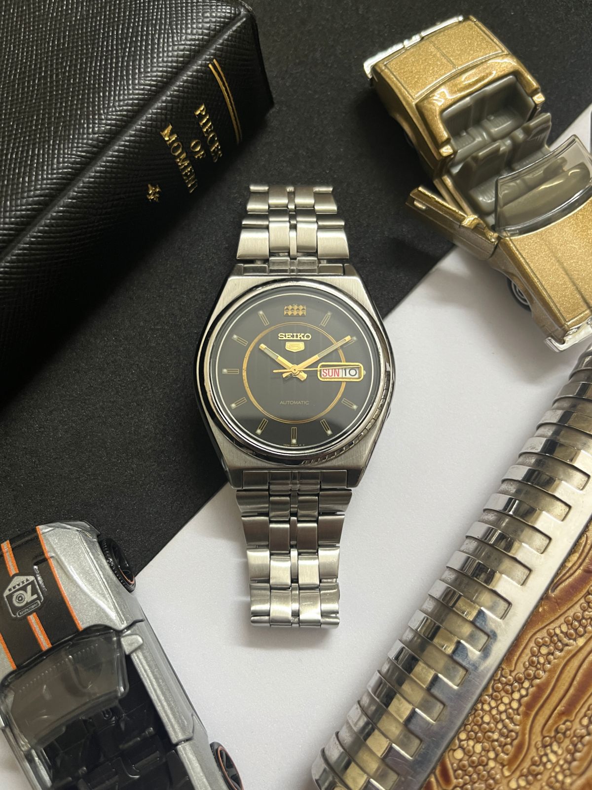 Seiko 5 Dark Grey Dial with Gold Rim (Pre Owned)