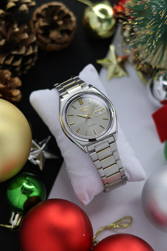 1996 Seiko 5 Grey Sunray Dial - Automatic Watch (Pre Owned)