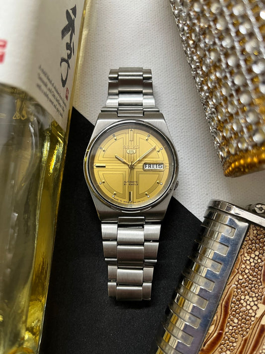 Seiko 5 - Yellow/Gold Patterned Dial (Pre Owned)