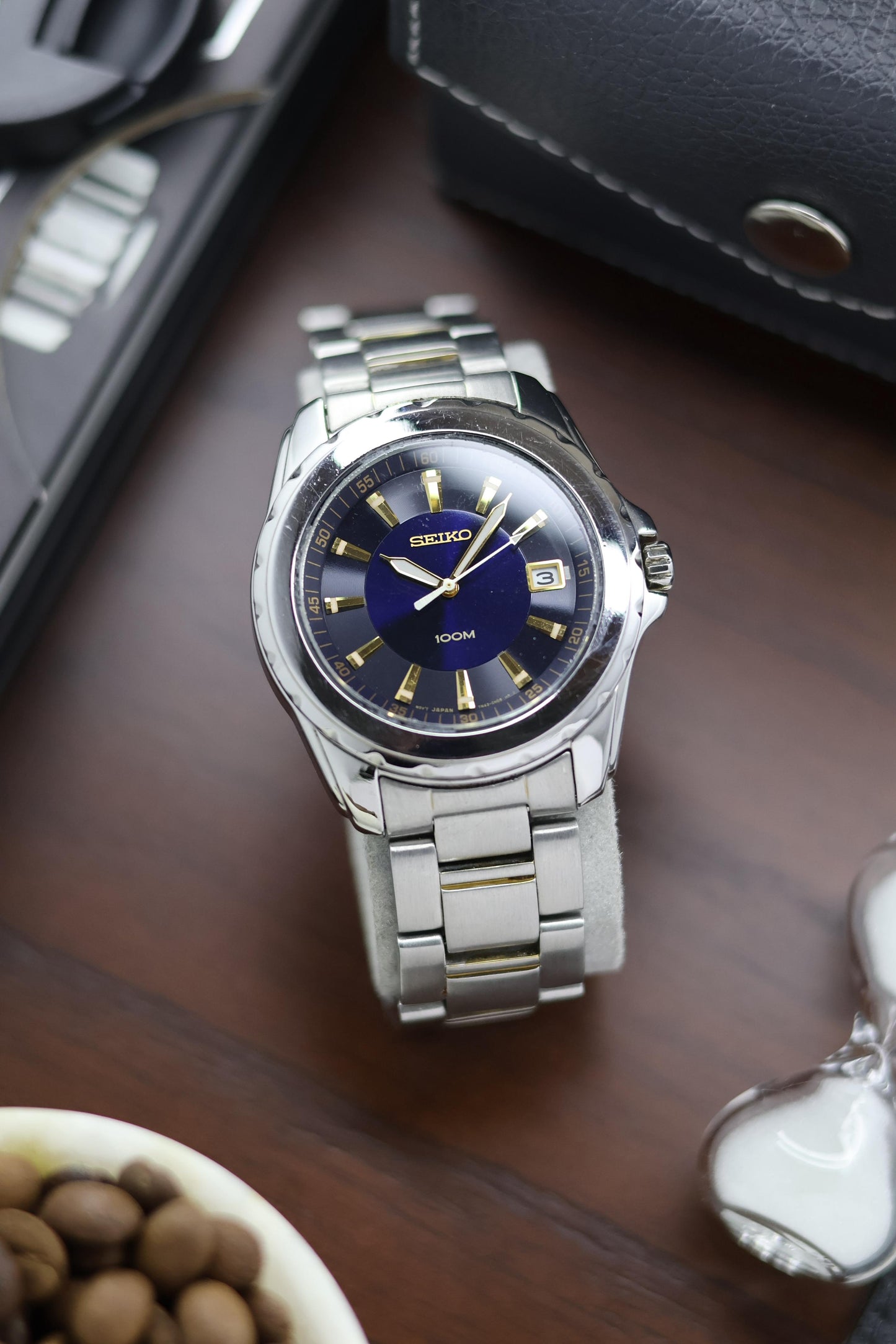 Seiko 100M Navy Blue Sunray Dial (Pre Owned) - A176