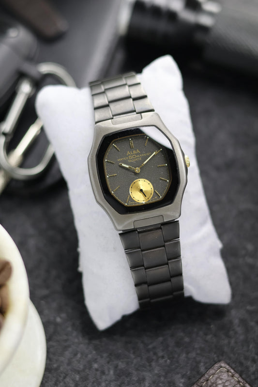(JDM - Extremely Rare) Seiko ABA 50MWR Black Dial with Small Seconds - Quartz Vintage Watch (Pre Owned) - A343