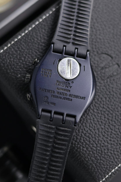 (Super Rare) Swatch IRONY Chronograph Black Dial - Swiss Vintage Watch (Pre Owned) - SE440
