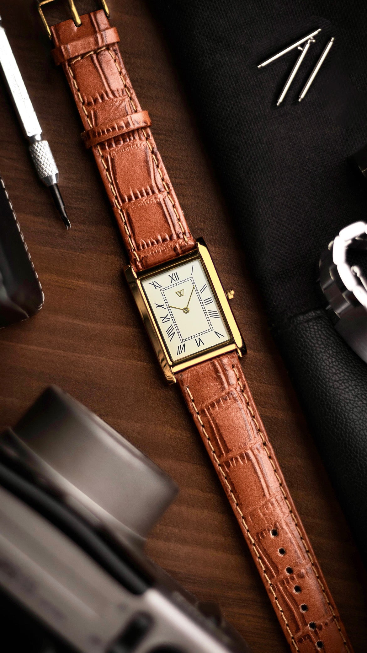 The S23 - WHITE (Golden Case) - Slim Tank Style Watch - by Watchtopia