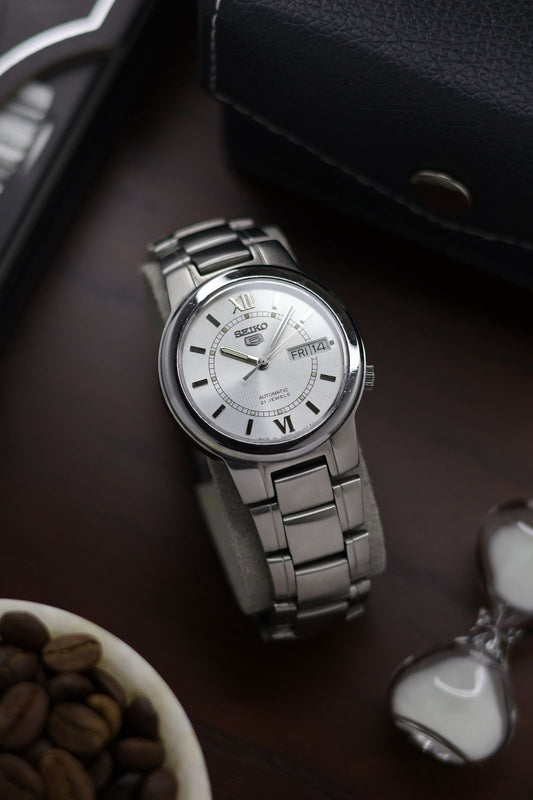 (Super Rare) Seiko 5 Silver Dial with Glass Back - Automatic Vintage Watch (Pre Owned) - SE418