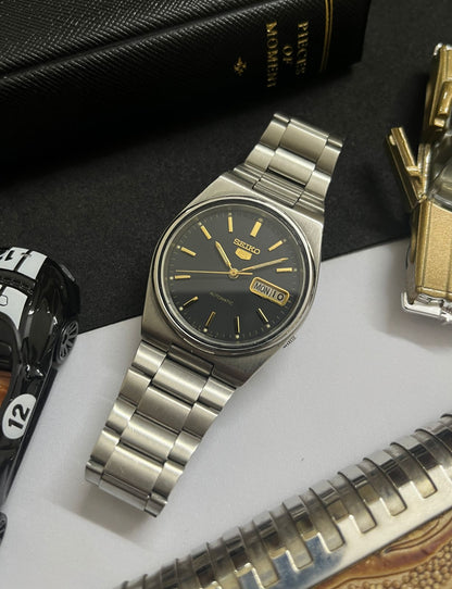 Seiko 5 Black Dial with Gold Indices (Pre Owned)