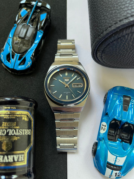 (Super Rare) Seiko 5 Blue Oval Dial from 1980s (Pre Owned)