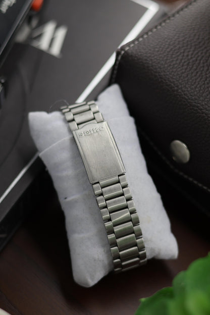 1982 Seiko 5 Grey Field Dial (Pre Owned)