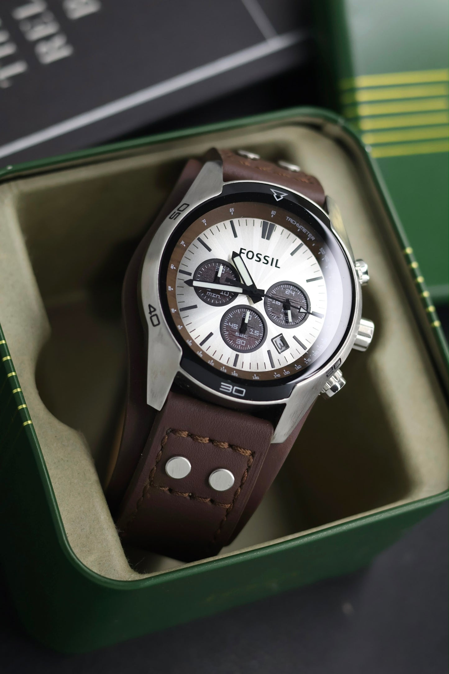 (Super Rare) Fossil Coachman ‘Uncharted’ Silver Panda Chronograph Dial with Box (Pre Owned) - SE1001