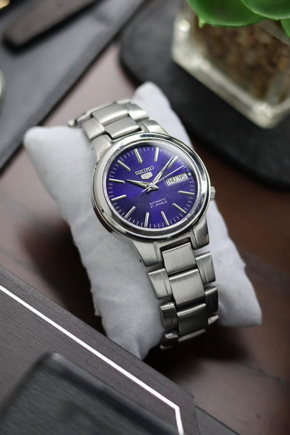 Seiko 5 Blue Sunburst Dial with Glass Back - Automatic Watch (Pre Owned)