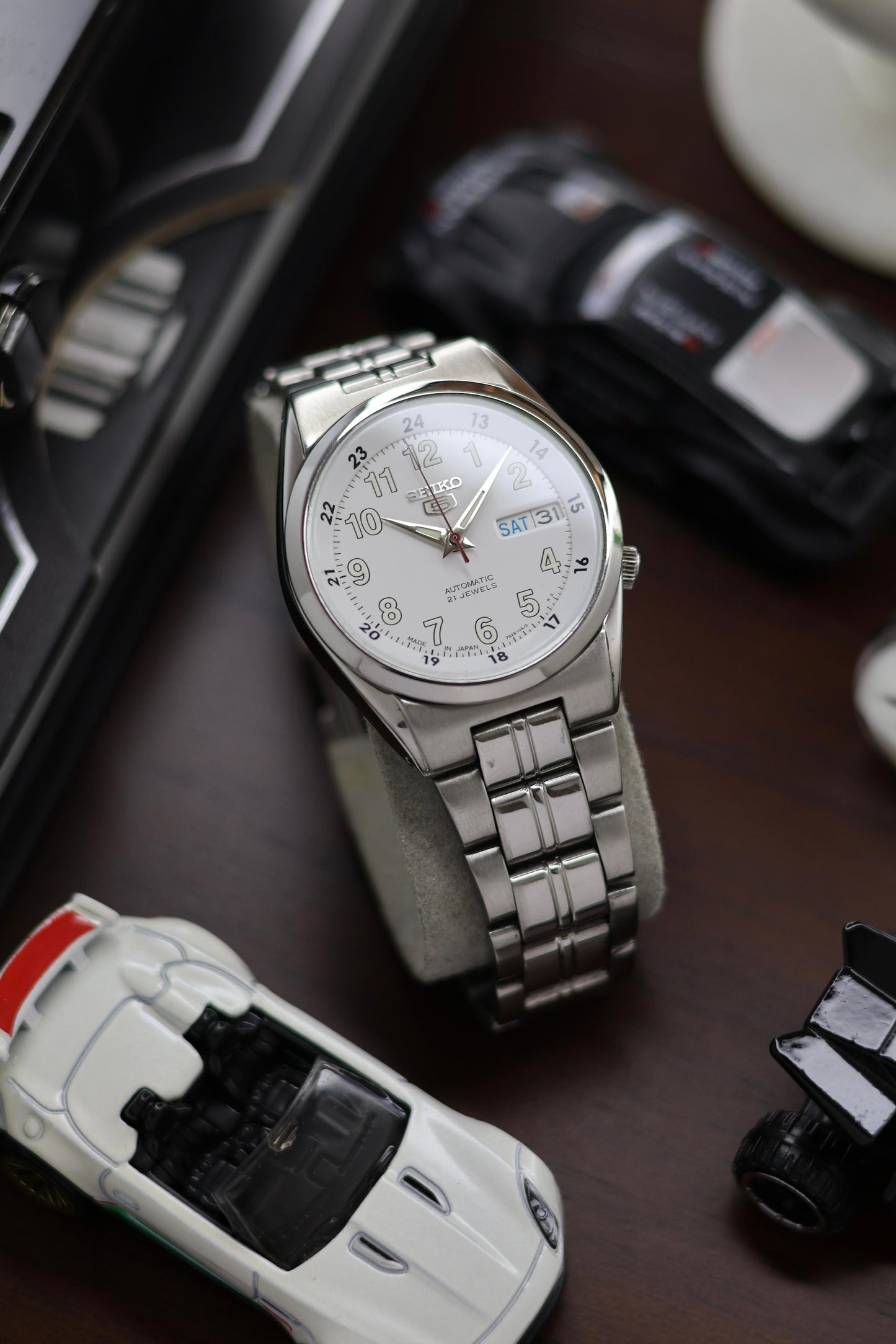 Seiko 5 Railway Time White Dial with Glass Back - Automatic Vintage Watch (Pre Owned) - SE469