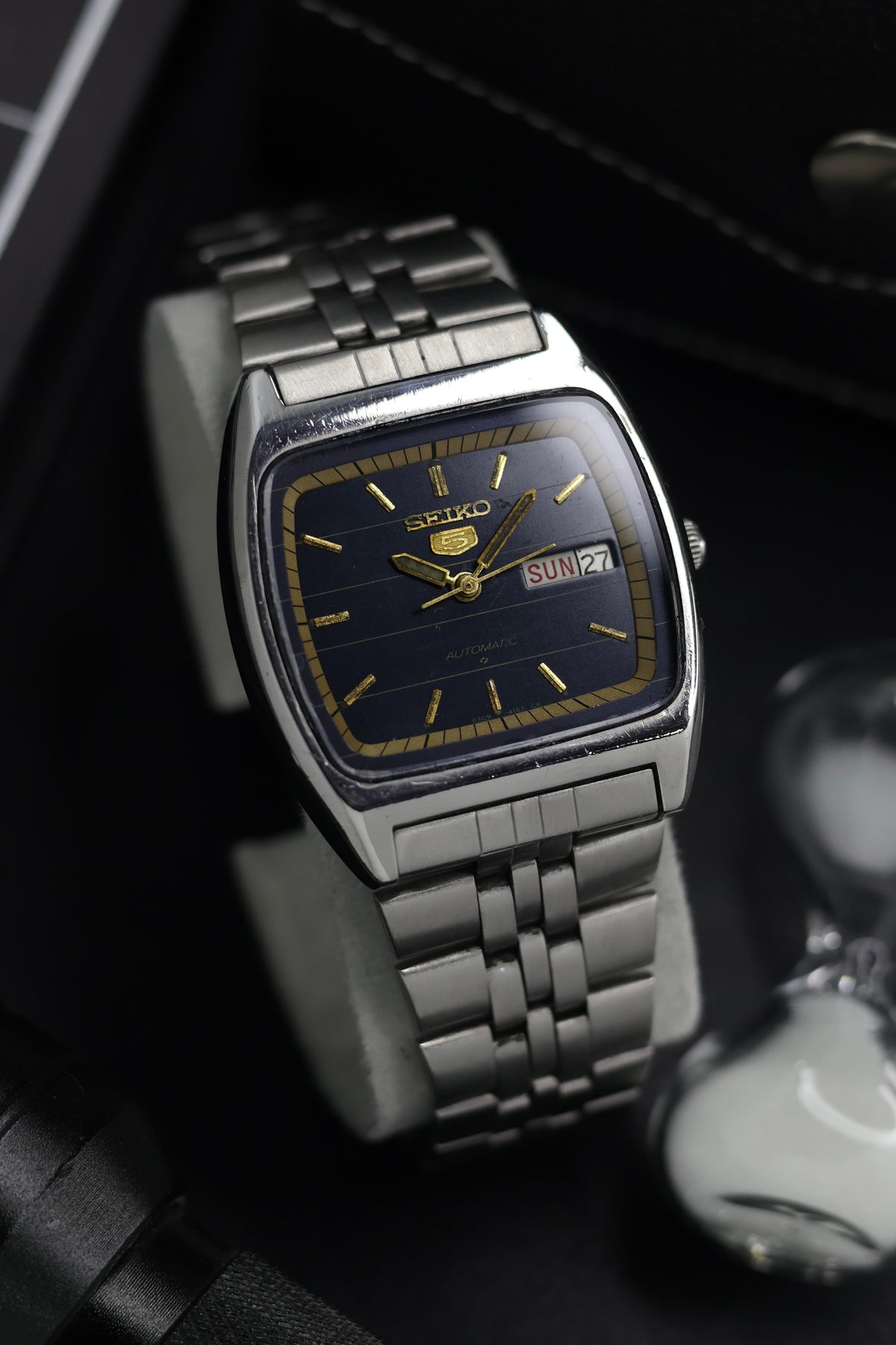 (Super Rare) 1978 Seiko 5 Navy Blue TV Dial - Automatic Vintage Watch (Pre Owned) - SE692