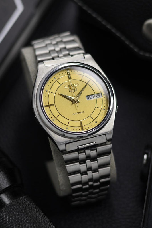 (Super Rare) 1989 Seiko 5 Gold Motif Dial - Automatic Vintage Watch (Pre Owned) - SE638