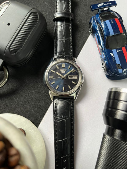 1974 Seiko 5 Blue Sunray Dial (Pre Owned)