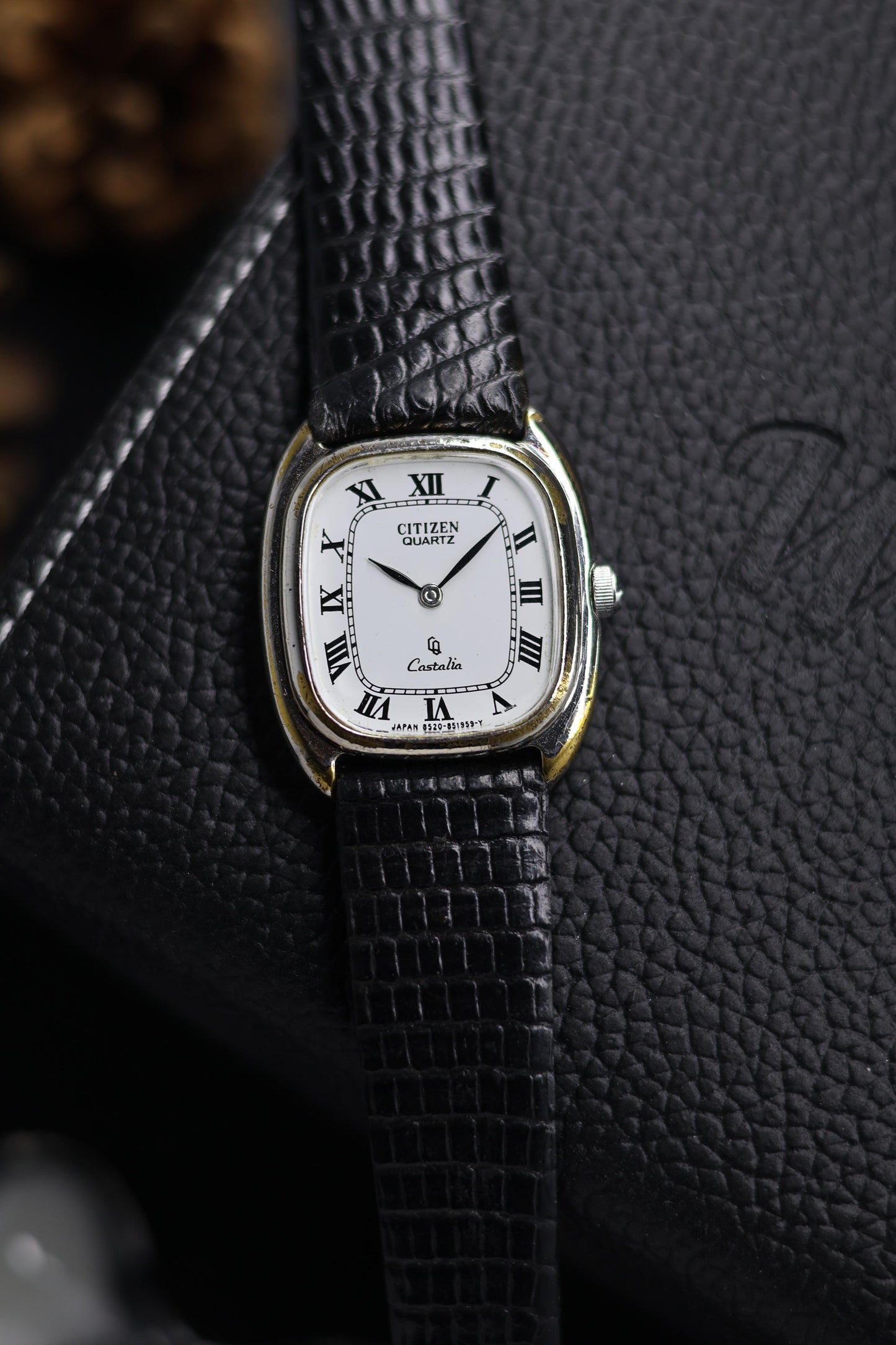 (JDM - Extremely Rare) Citizen Castalia White Enamel Dial with White Gold Plated Case - Quartz Vintage Watch (Pre Owned) - SE513