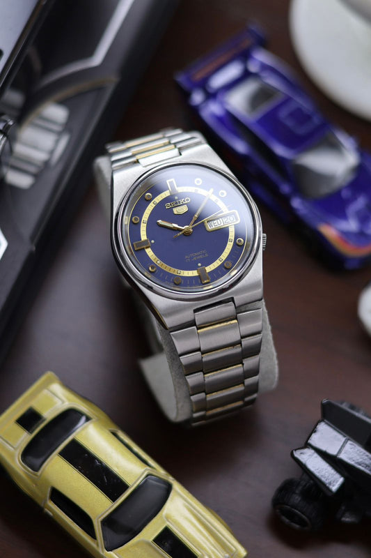 (Super Rare) 1986 Seiko 5 Navy Blue Motif Dial - Automatic Vintage Watch (Pre Owned) - SE493