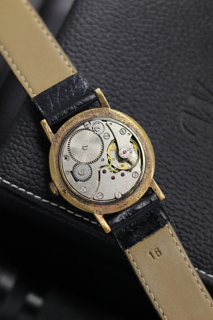 (Extremely Rare) Pobeda Victoria White Motif Dial - Mechanical Russian Vintage Watch (Pre Owned) - SE645