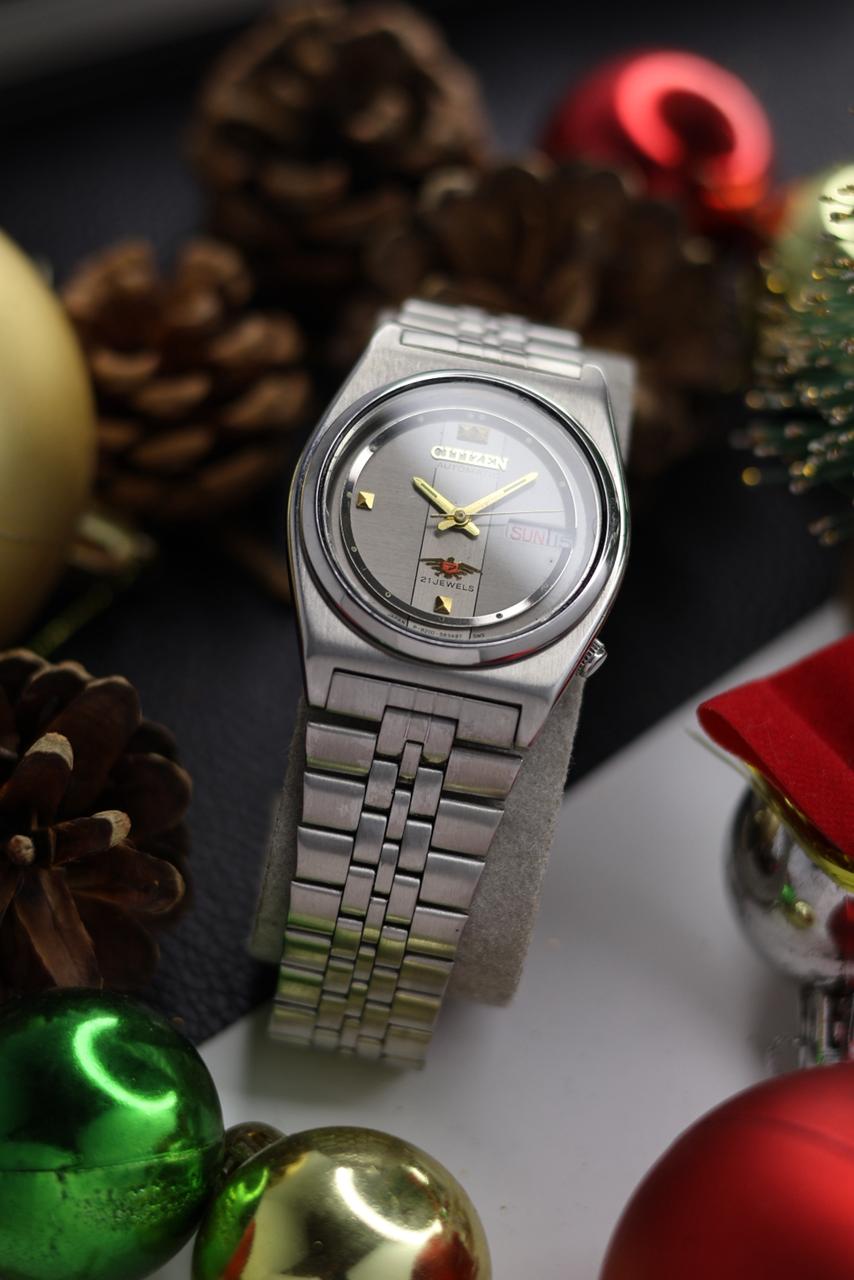 (Super Rare) Citizen Eagle 7 Silver Motif Dial - Automatic Vintage Watch (Pre Owned) - SE527