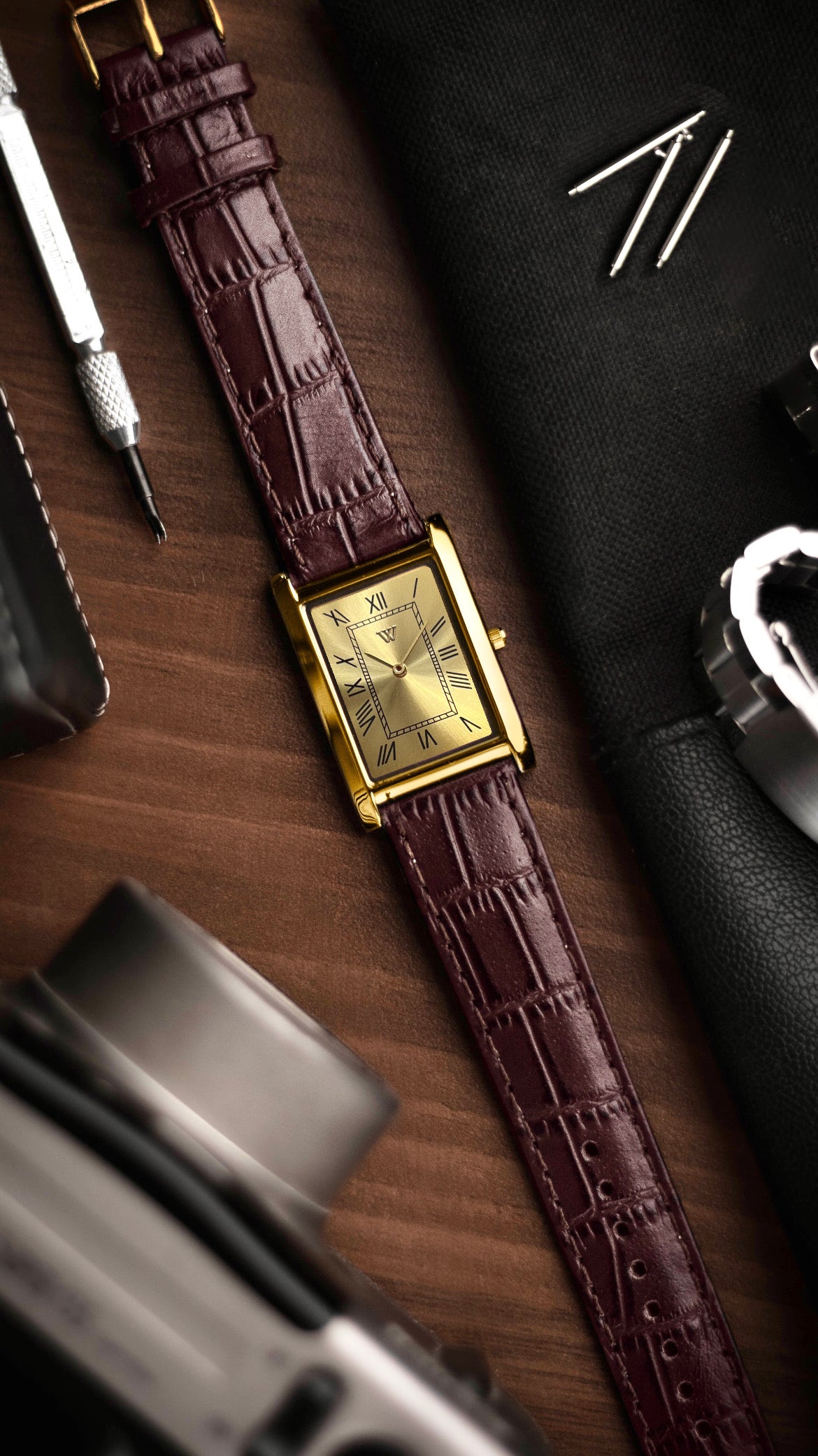 The S23 - GOLD Dial (Golden Case) - Slim Tank Style Watch - by Watchtopia