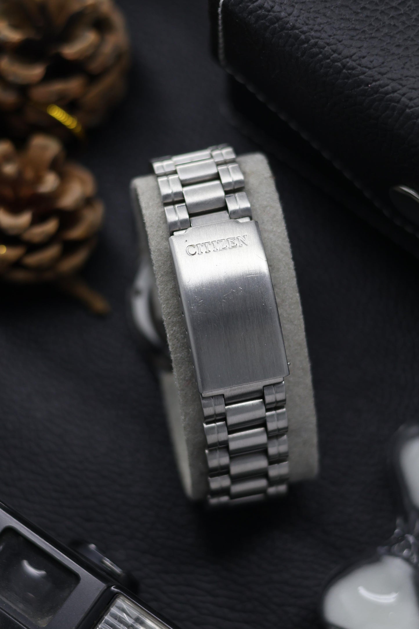 (Super Rare) Citizen Eagle 7 Black Field Dial - Automatic Vintage Watch (Pre Owned) - SE573