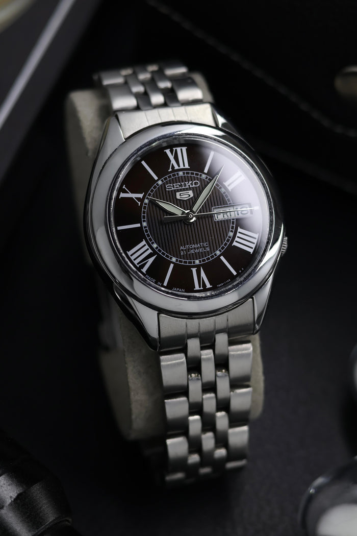 (Extremely Rare) Seiko 5 Brown Sunray Dial with Glass Back - Automatic Vintage Watch (Pre Owned) - SE692
