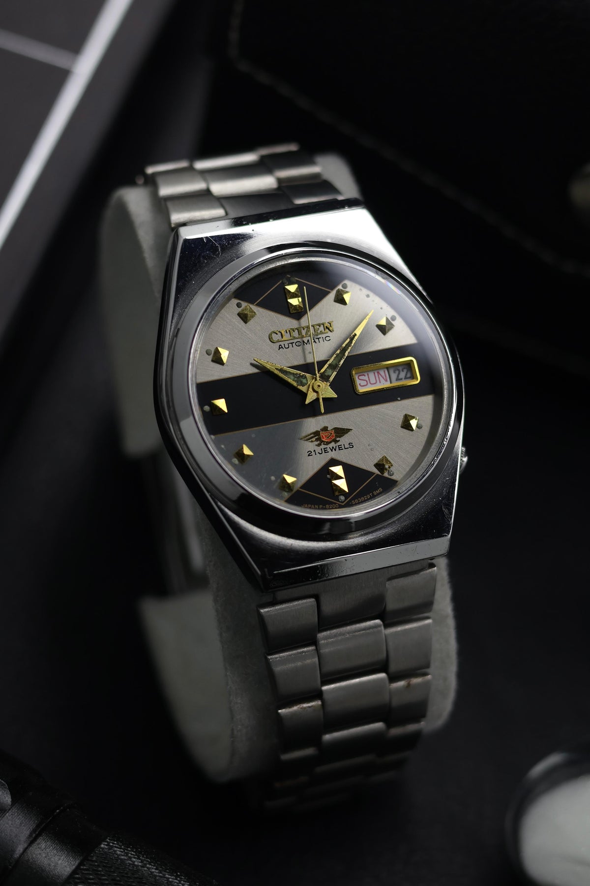 (Super Rare) Citizen Eagle 7 Grey & Black Motif Dial - Automatic Vintage Watch (Pre Owned) - SE863
