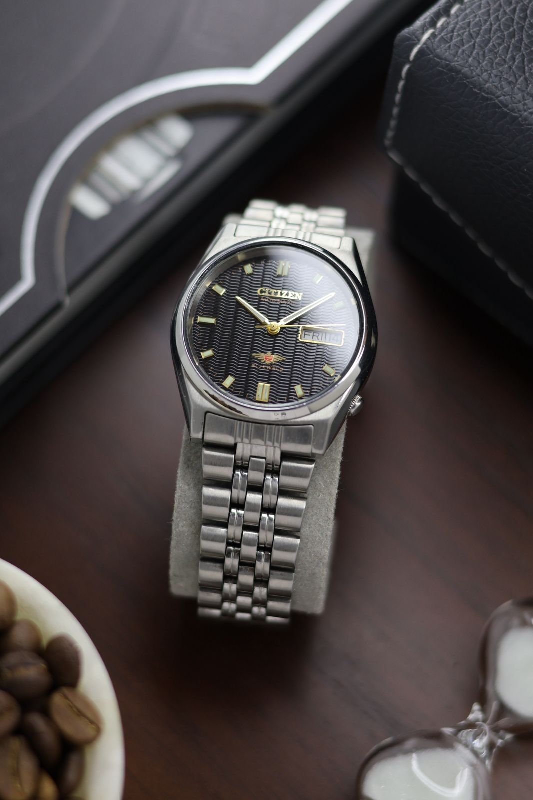 (Super Rare) Citizen Eagle 7 Black Guilloche Dial - Automatic Vintage Watch (Pre Owned) - SE432