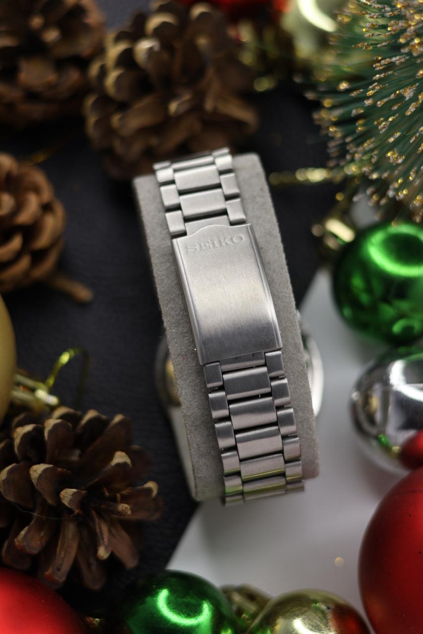 (Super Rare) 1984 Seiko 5 Grey Field Dial - Automatic Vintage Watch (Pre Owned) - SE540