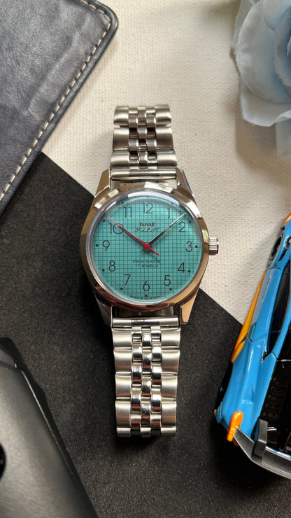 HMT Pilot Graph Dial - TIFFANY BLUE