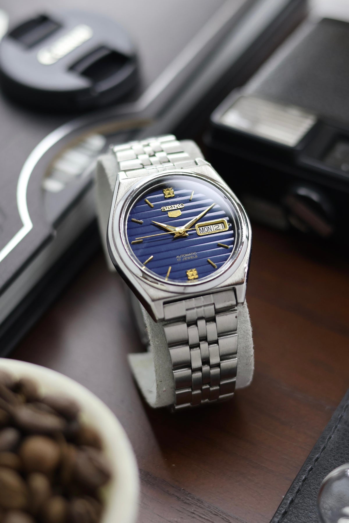 1981 Seiko 5 Blue Dial - Automatic Vintage Watch (Pre Owned) - A235