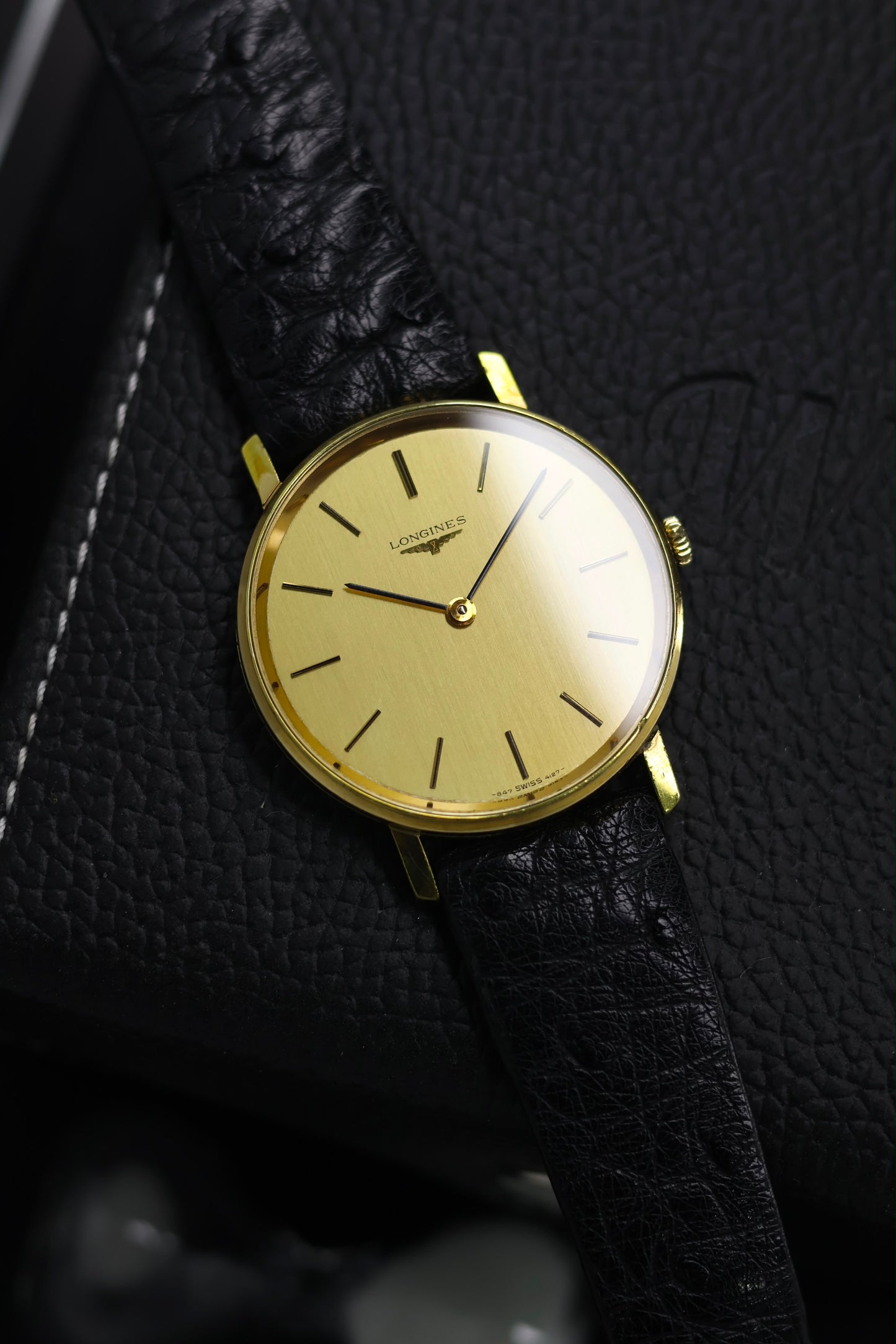 (Ultra Rare) LONGINES 4164 Brushed Champagne Dial with 18k Gold Plated Case - Swiss Mechanical Hand-Winding Vintage Watch (Pre Owned) - SE806