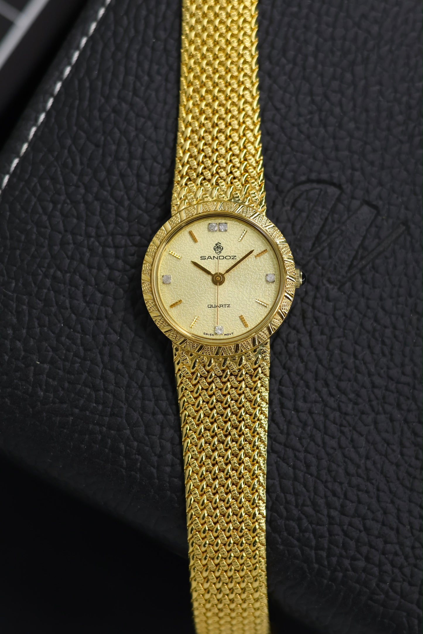 (Extremely Rare) SANDOZ Swiss Ladies Champagne Dial with Integrated Woven Milanese Bracelet - Swiss Vintage Watch (Pre Owned) - SE785