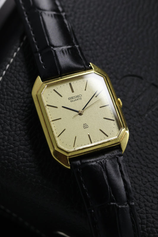 (JDM - ULTRA Rare) 1980 Seiko Twin Quartz Tank Champagne Dial with Solid Gold Plated Case - Quartz Vintage Watch (Pre Owned) - SE641