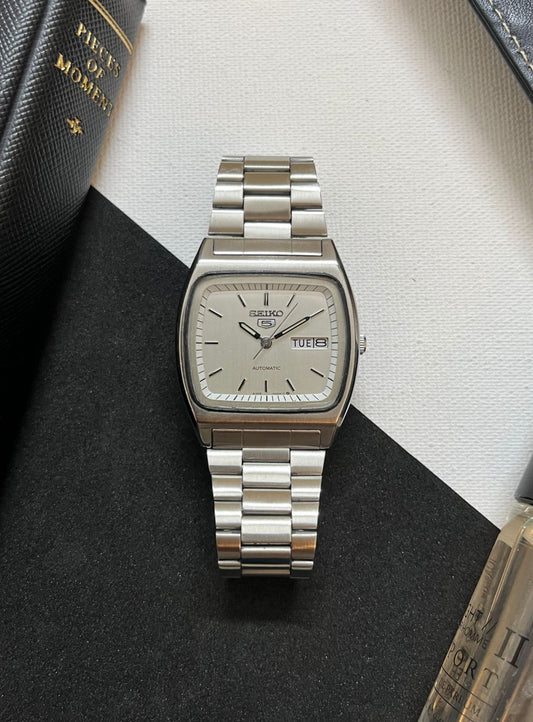 (Super Rare) Seiko 5 White TV Dial (Pre Owned)