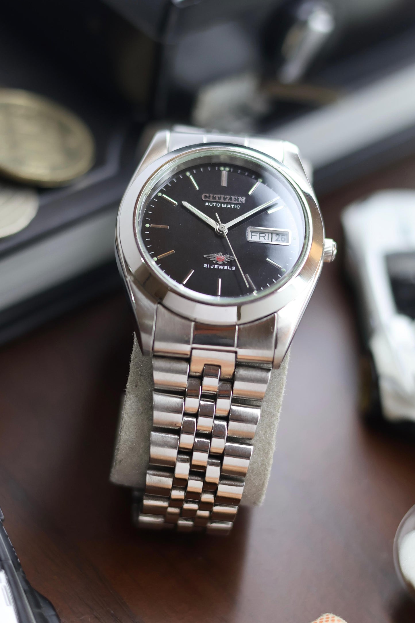 (Super Rare) Citizen Eagle 7 “Datejust” Black Mirror Dial with Jubilee Bracelet - Automatic Vintage Watch (Pre Owned) - SE515
