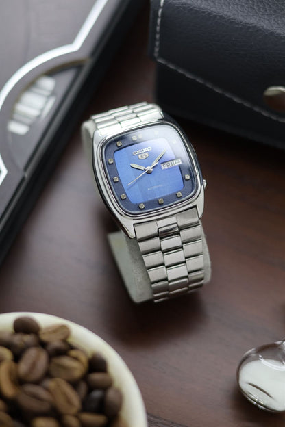 (Super Rare) 1980 Seiko 5 Blue TV Dial - Automatic Vintage Watch (Pre Owned) - SE456