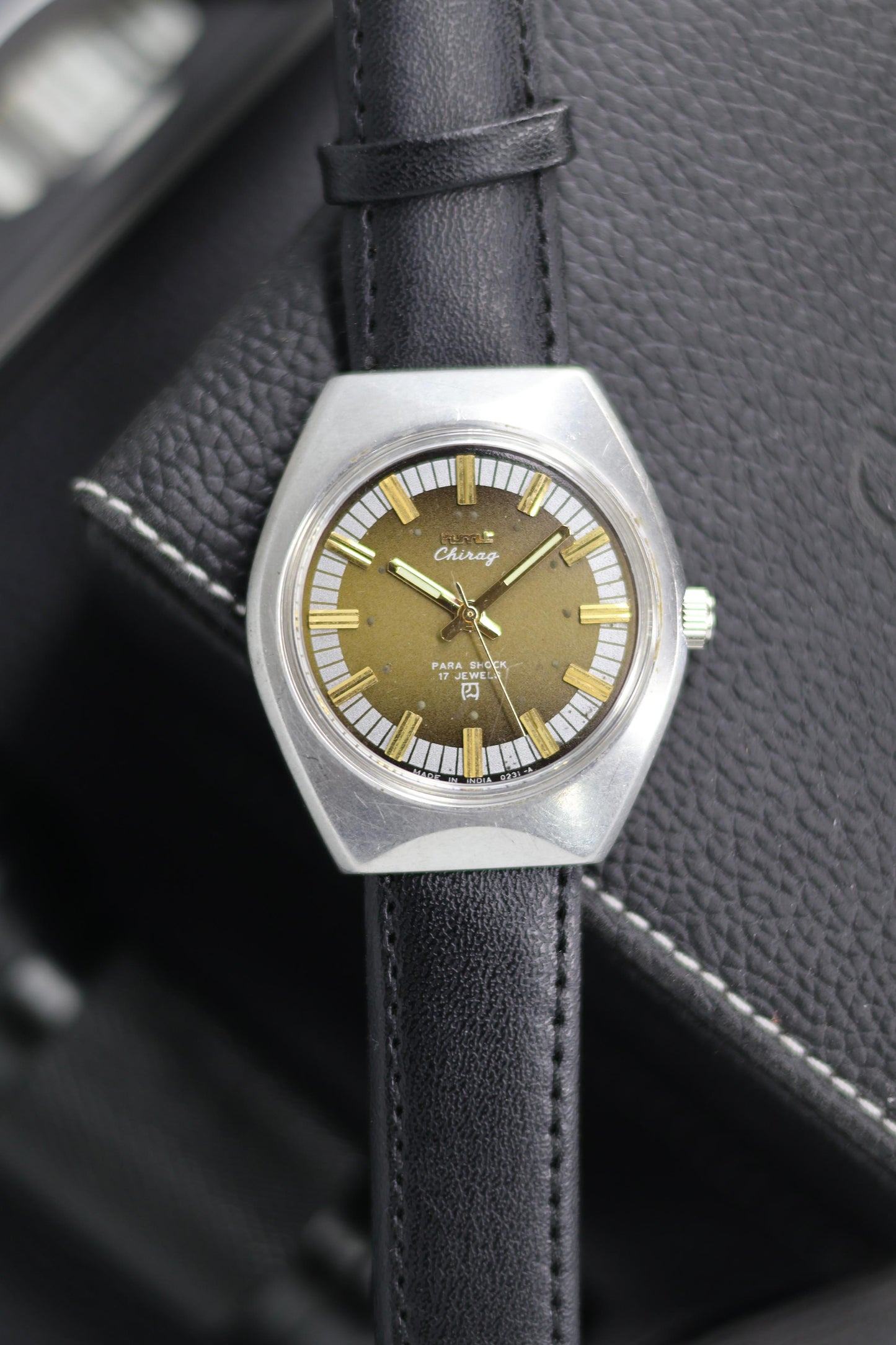 Vintage HMT Chirag - in Original Condition - Mechanical Hand Winding Watch (Pre Owned) - SE662