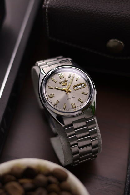 (Super Rare) Seiko 5 Silver Sunburst Dial - Automatic Watch (Pre Owned) - A64