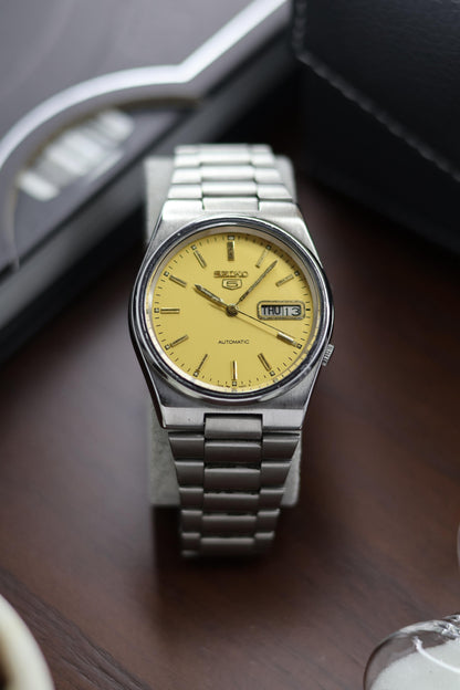 1991 Seiko 5 Yellow Dial - Automatic Vintage Watch (Pre Owned) - A260